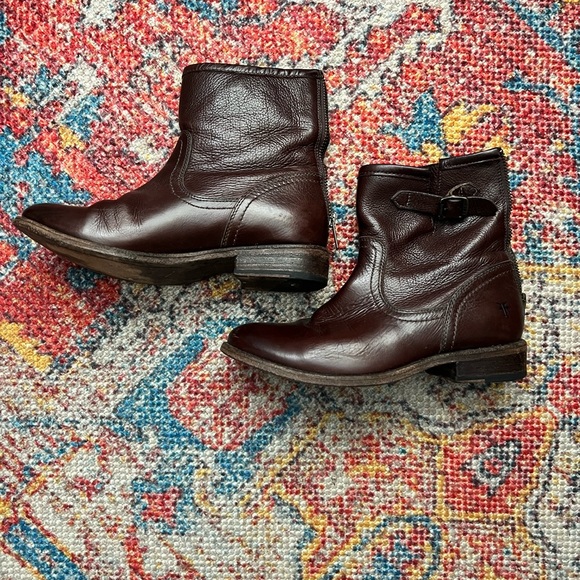 FRYE BOOTS - Picture 2 of 9